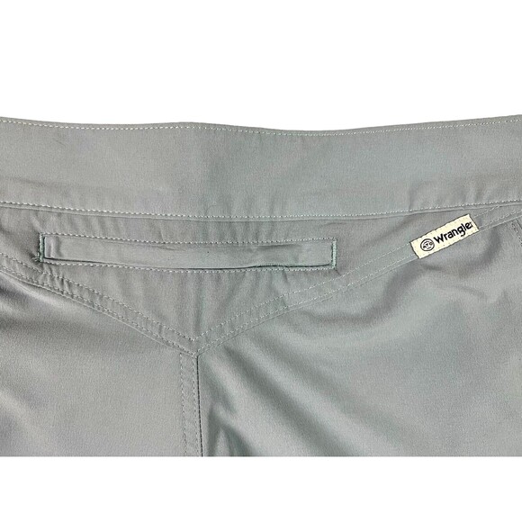 Wrangler Shorts  Women's 10 All Terrain Gear Outdoor Blue Hiking Trail Run Short - Picture 8 of 13